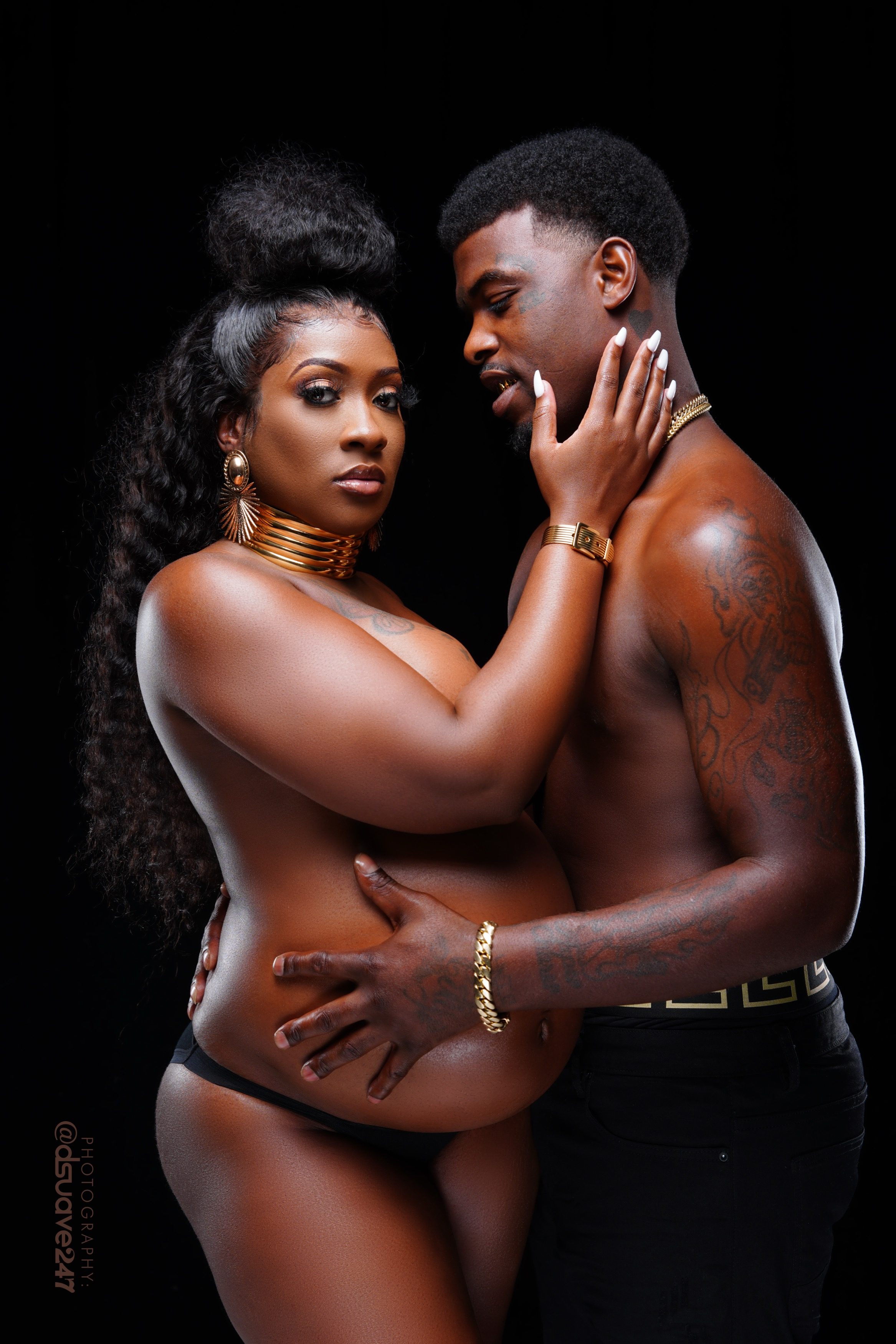 Maternity photography by D.Suave